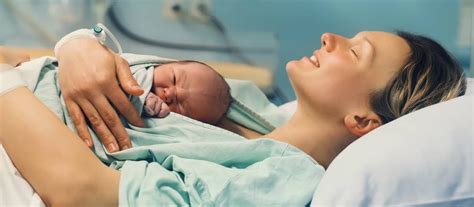 Bonding dieťaťa s matkou po pôrode