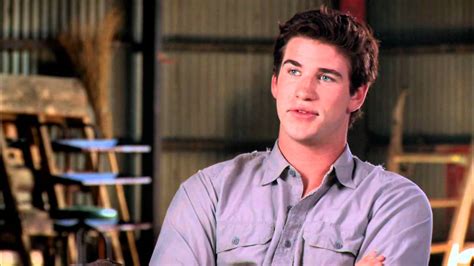 Liam Hemsworth ako Gale Hawthorne vo filme Hry o život