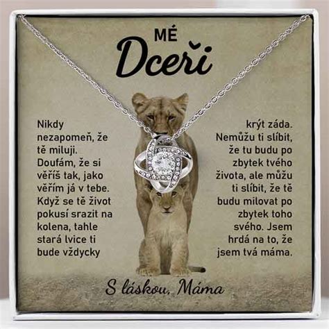 Ilustrácia matky dojčiacej dieťa s láskou