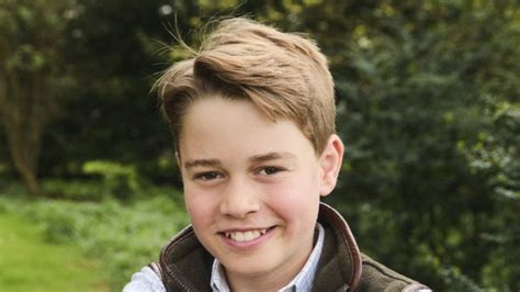 Princ George v rôznych životných obdobiach