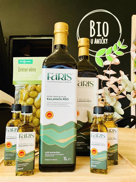 Infografika nutričných hodnôt rebarbory