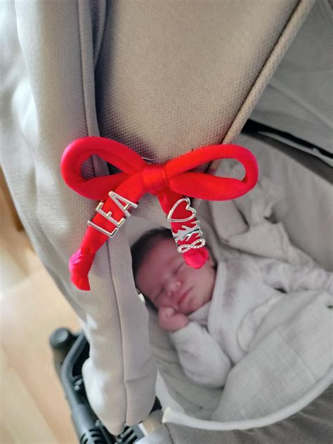 Výroba personalizovanej mašličky na kočík