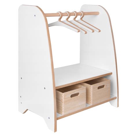 Montessori šatník pre deti