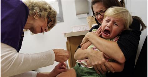 Schéma bežných reakcií po očkovaní dieťaťa