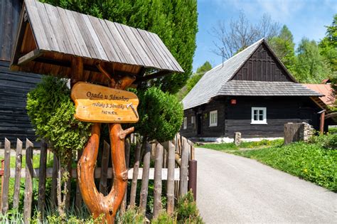 Portrét Juraja Jánošíka na dobovej rytine