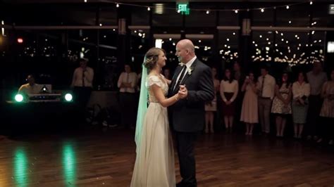 Tanec otca s dcérou