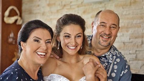 Ilustrácia rodiny, ktorá sa rozdelila