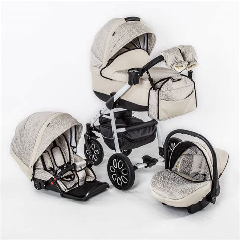 Moderný kombinovaný kočík v retro štýle