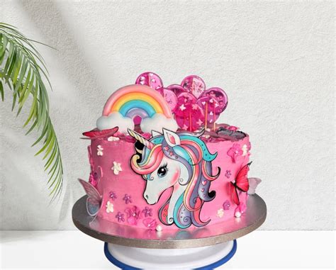 ručne zdobená detská torta