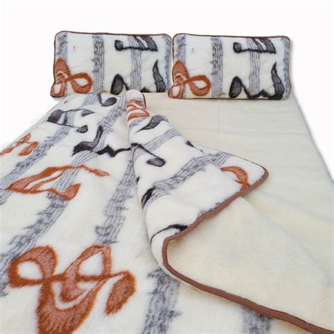 Ilustrácia ovčieho rúna a jeho vlastností