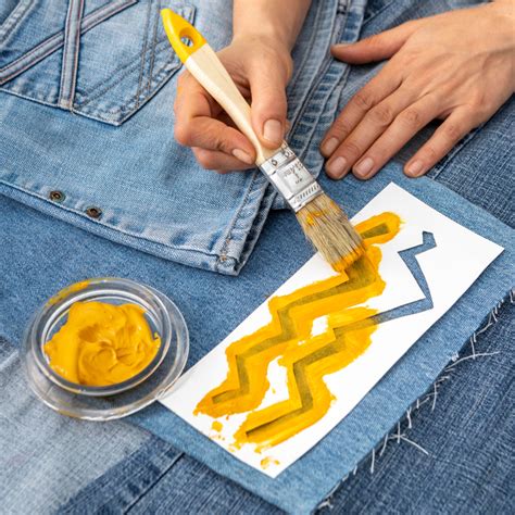 Nástroje na maľovanie textilu