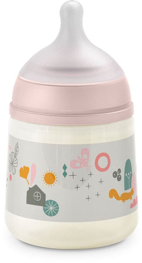 Dieťa pijúce z antikolikovej fľaše Suavinex