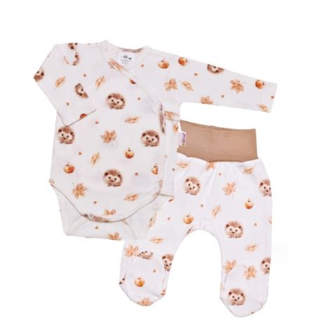 Ilustrácia vrstvenia oblečenia pre bábätko