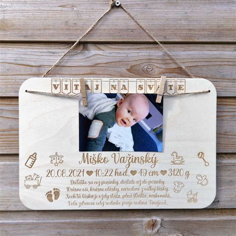 tabuľka s údajmi o narodení dieťaťa
