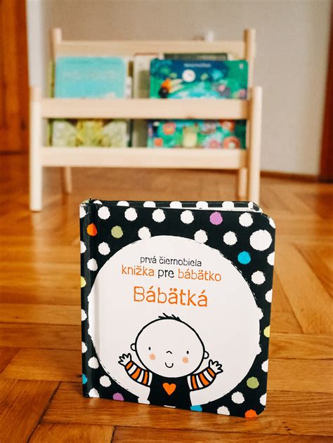 Rôzne typy spomienkových kníh pre bábätká