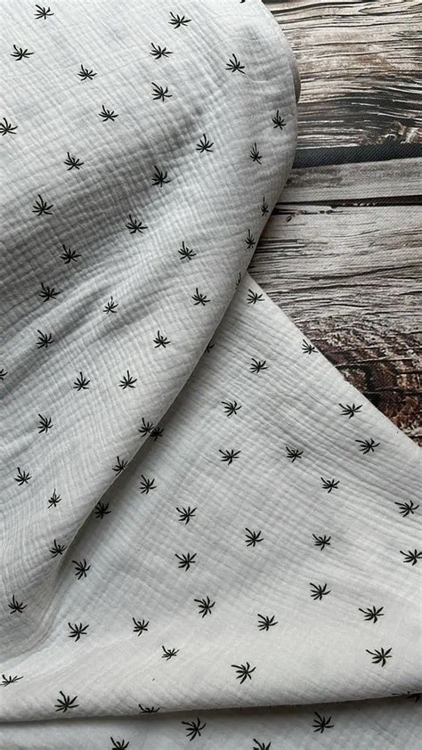 Ukážka rôznych materiálov zavinovačiek: mušelín, bavlna, páperie