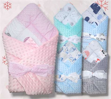 Detail mušelínovej perinky a vankúša