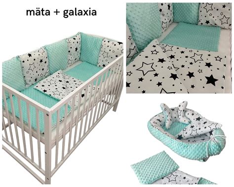 Ilustrácia detskej postieľky s rôznymi úrovňami roštu