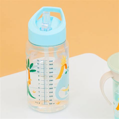 fľaša s vodou pre dieťa