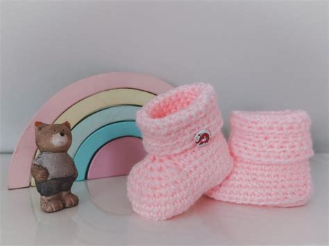 háčkované papučky pre bábätko