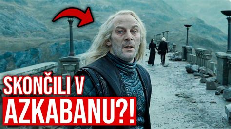 Divadelná scéna s postavami z Harryho Pottera