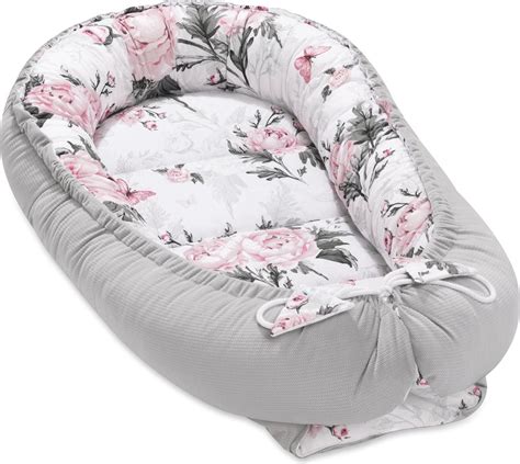 Ukážka rôznych dizajnov hniezd pre bábätko