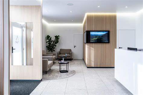 interiér modernej kliniky pre plodnosť